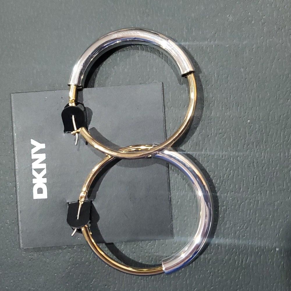 DKNY gold and silver plated two tone tubular circle hoop earrings brand new